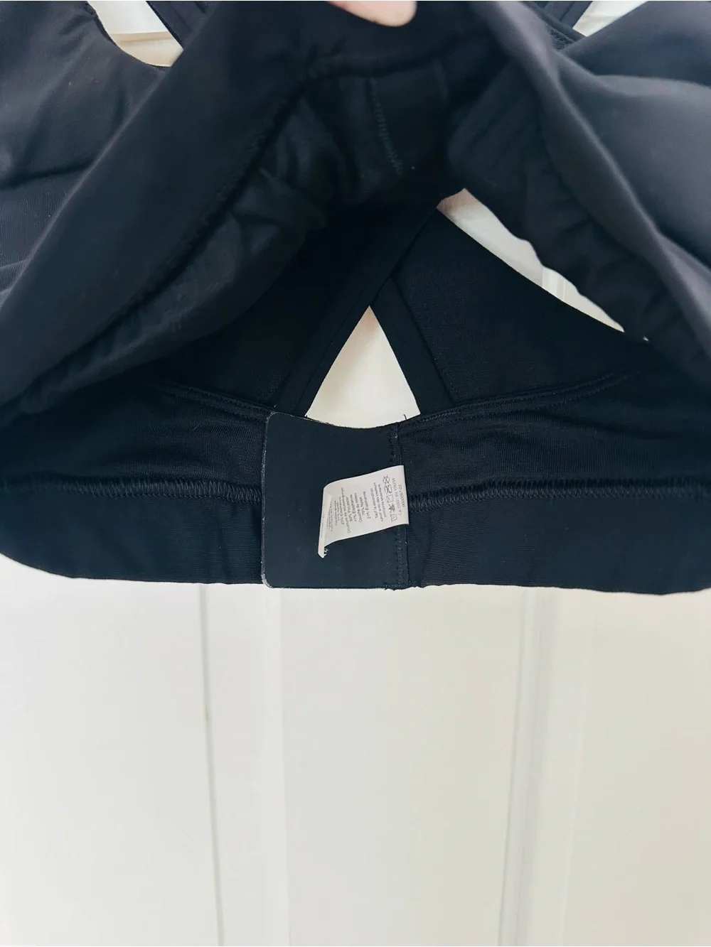 lululemon athletica sleek scoop